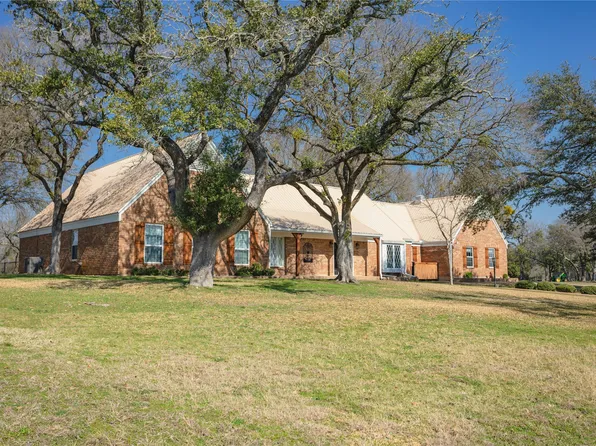 156 County Road 3340, Clifton, TX 76634