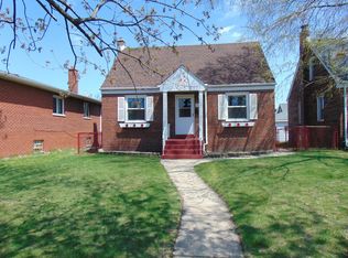 2143 Davis Ave, Whiting, IN 46394