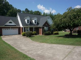 207 Sugar Hill Ct, Boiling Springs, SC 29316
