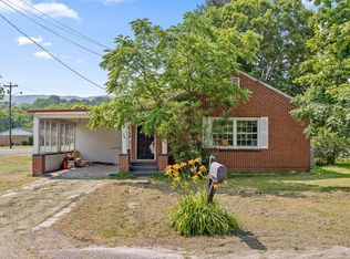 380 Cash St, Spring City, TN 37381