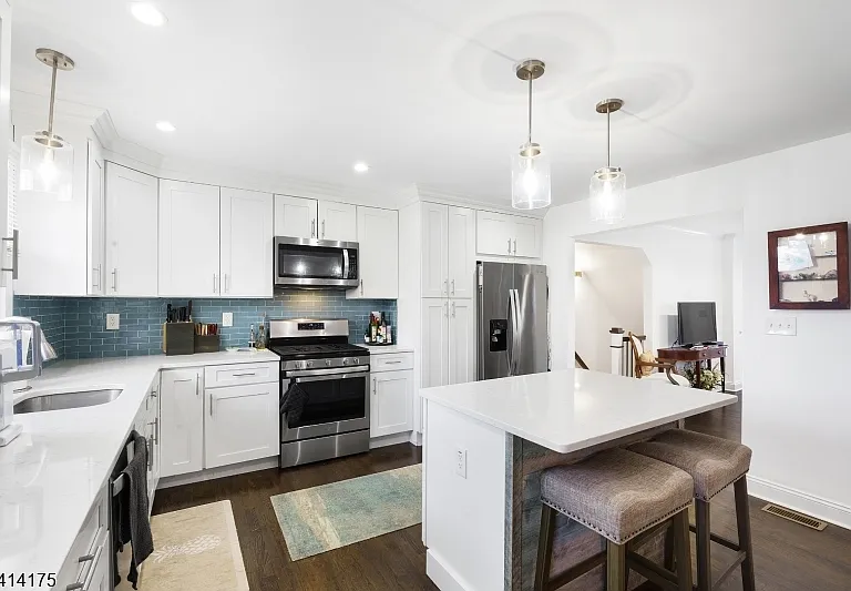 39 N Park Ter #39 — Photo 11