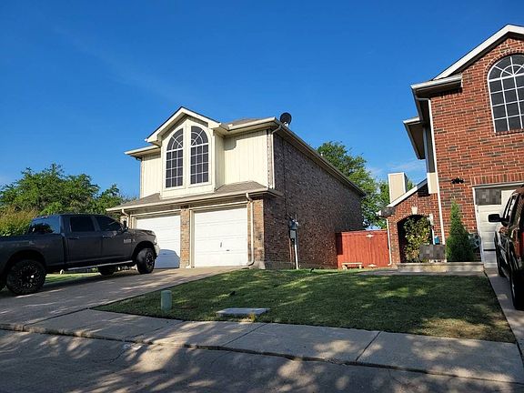 2nd image of 5117 Waltham Ct