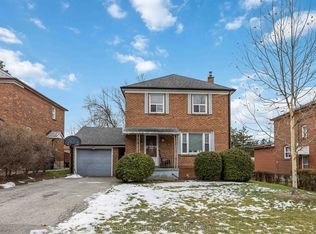 31 Dell Park Ave, Toronto, ON M6B 2T5