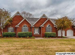 27632 Kim Dr, Harvest, AL 35749