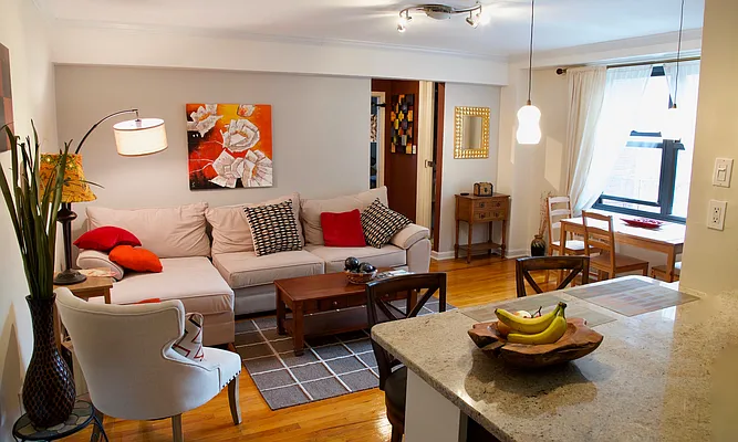 Sold by Lewis Fojtik, LREB | media 22