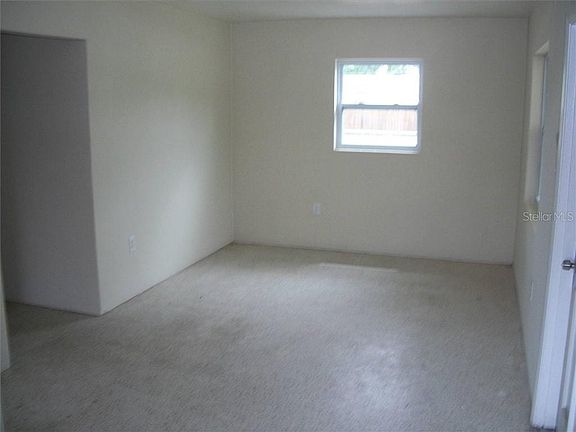 3rd image of 801 88th Ave N