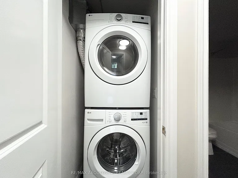 5 Rittenhouse Rd #203 — Photo 18