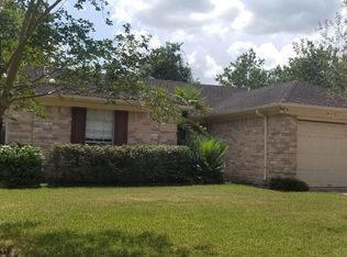 2822 Chimneystone Cir, Sugar Land, TX 77479
