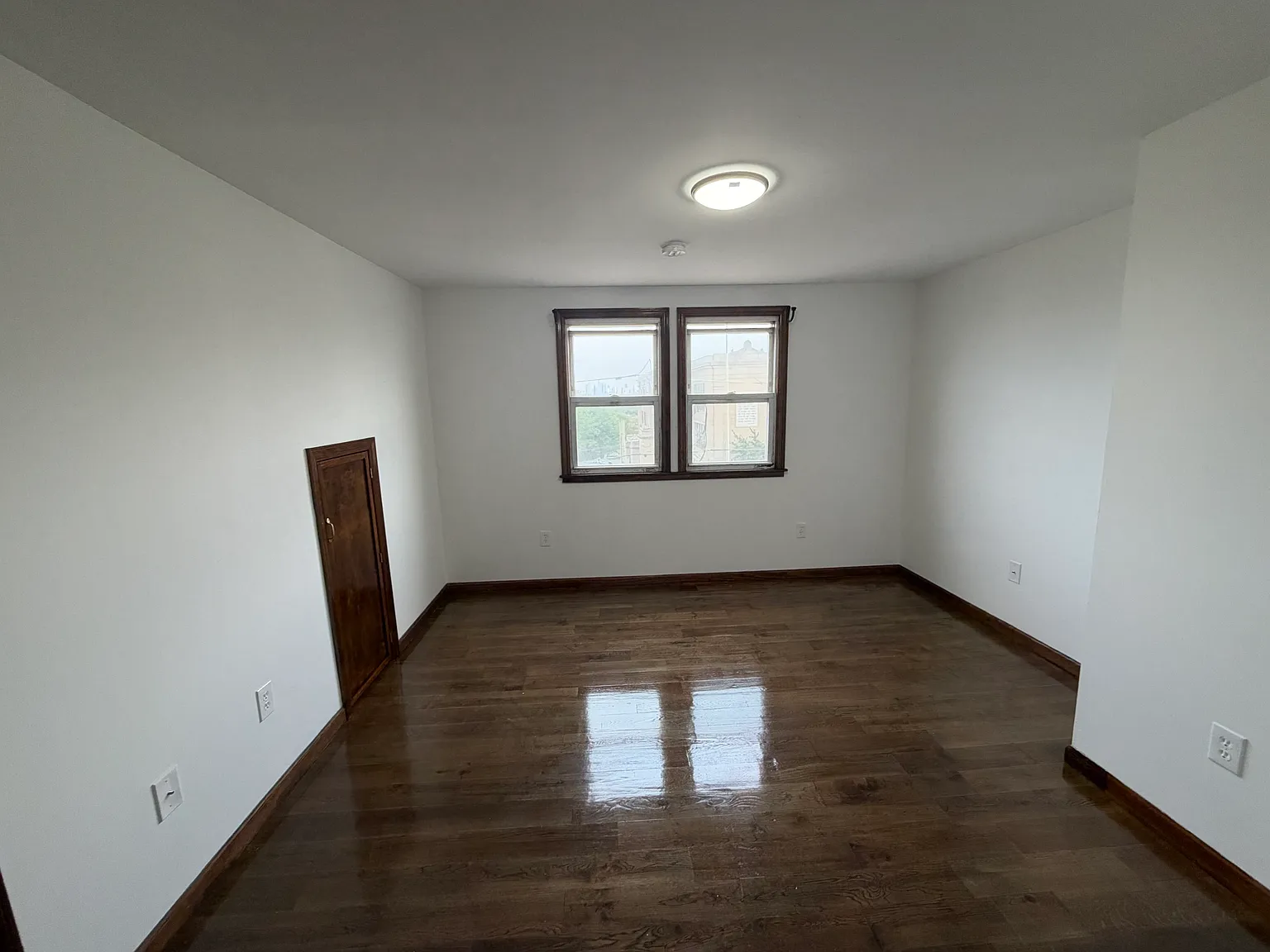 1 bed, $1,600 — Photo 2