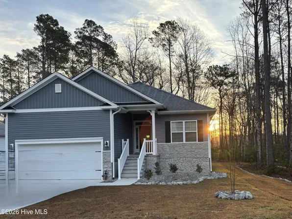 795 Pantego Boulevard SE, Bolivia, NC 28422