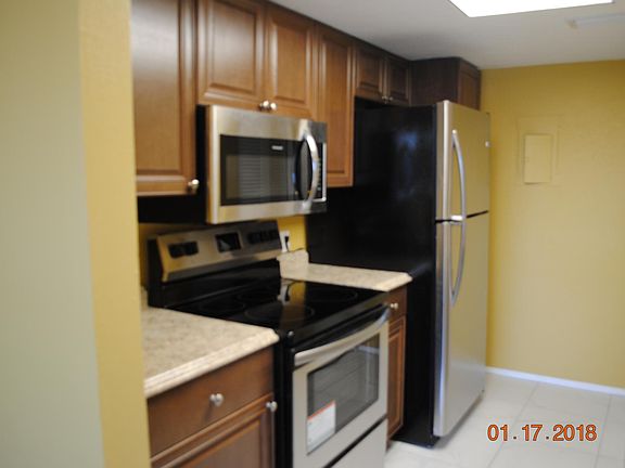 2nd image of 3918 Coronation Ct #504