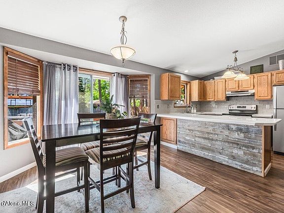 5th image of 3800 N Trevino Dr