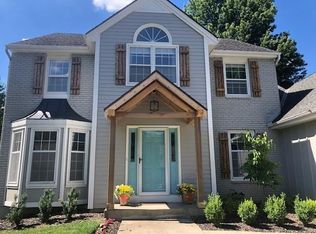6225 W 121st St, Overland Park, KS 66209