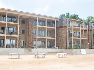 1599 N Us 31 N APT 10, Traverse City, MI 49686