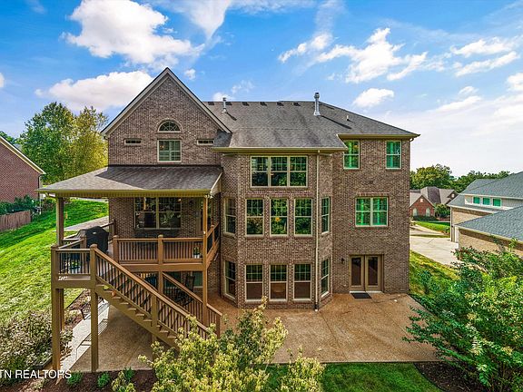 3rd image of 2138 Mystic Ridge Rd