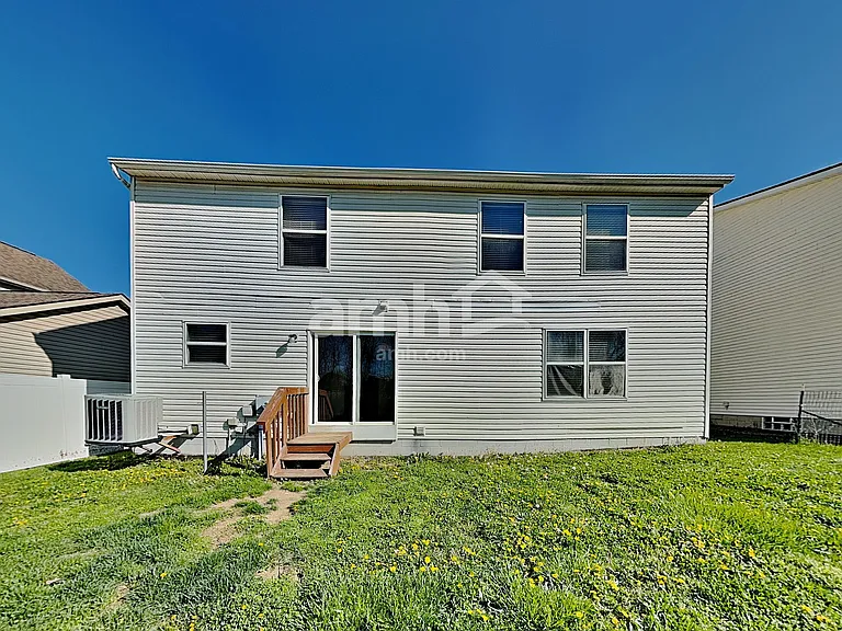 8245 Crete Ln — Photo 21