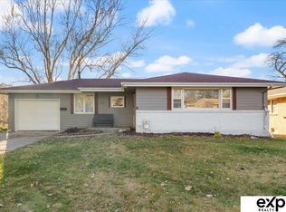 5546 N 61st Ave, Omaha, NE 68104