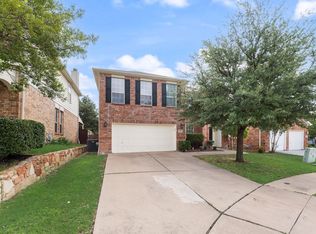 4241 Enchanted Rock Ln, Fort Worth, TX 76244