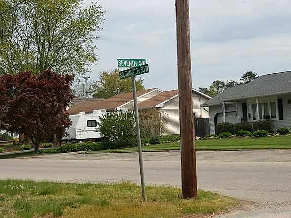 5th image of 1120 7th Ave