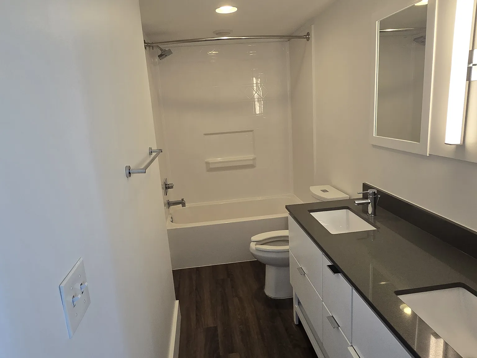 1 bed, 593 sqft, $1,150 — Photo 4