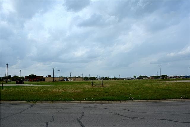1st image of 115 E Mlk Jr Industrial Blvd