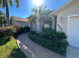 4580 Crystal Rd, Venice, FL 34293