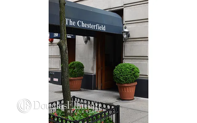 Sold by Douglas Elliman | media 22