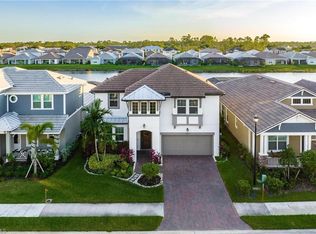 3557 Pilot Cir, Naples, FL 34120