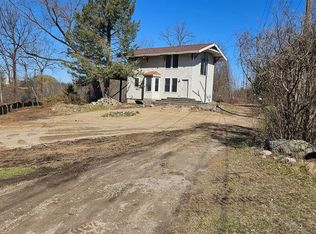 4433 Brighton Rd, Howell, MI 48843