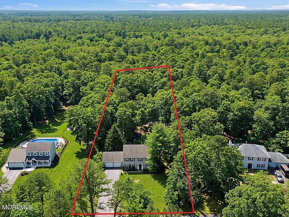 2nd image of 565 Buttonwood Drive