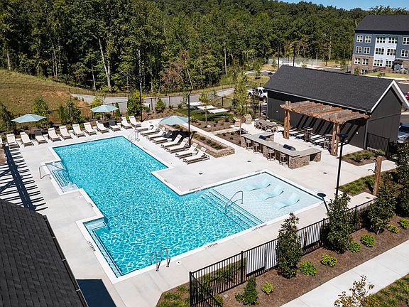 4th image of 1000 Overbrook Dr #1143