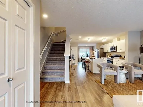 1225 16a St NW, Edmonton, AB T6T 2S4