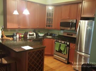 1346 W George St APT 1, Chicago, IL 60657