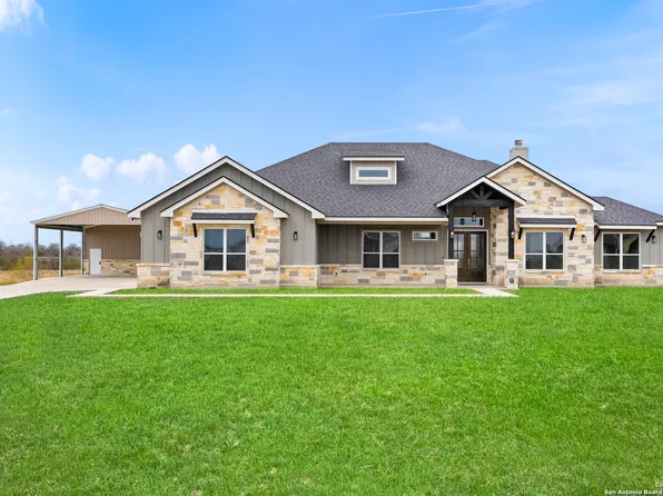 194 SIENA WOODS, Marion, TX 78124