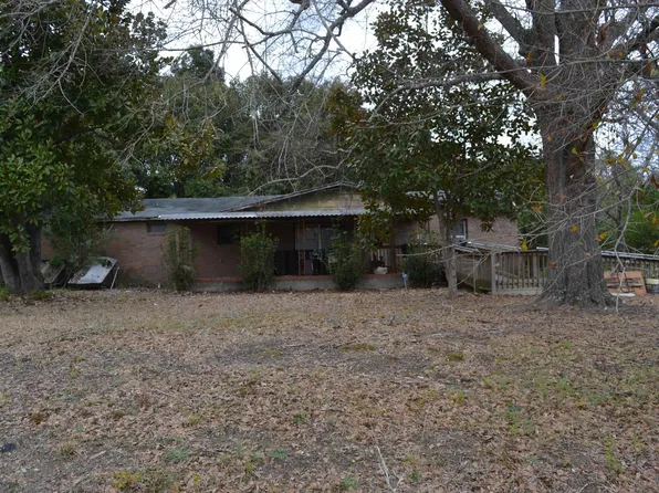 56 Ward Rd, Lugoff, SC 29078