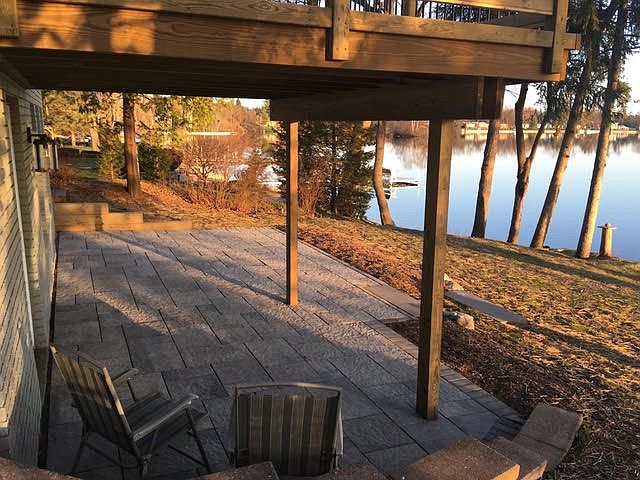 1st image of 636 Knollwood Dr