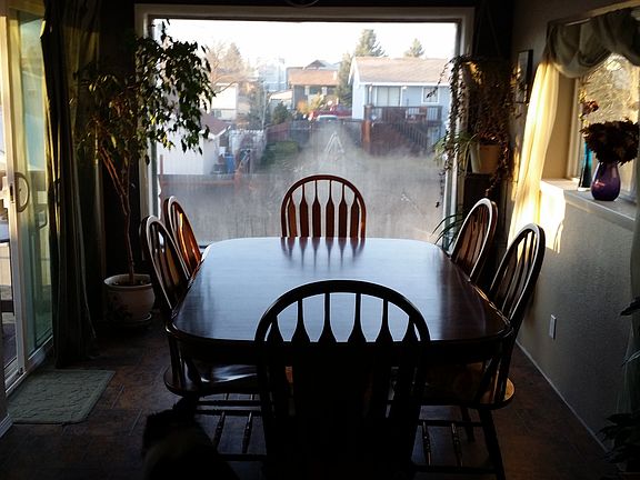 Formal dining