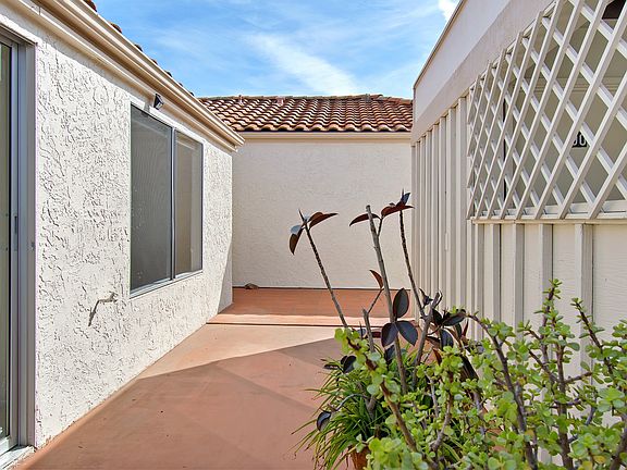 5th image of 17476 Plaza Cerado Unit 90
