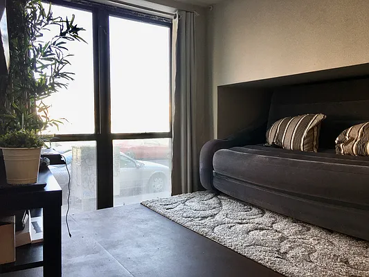 Rented by City Vista Inc | media 43