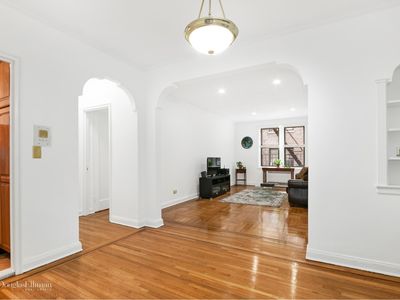 657 E 26th St APT 3F, Brooklyn, NY, 11210