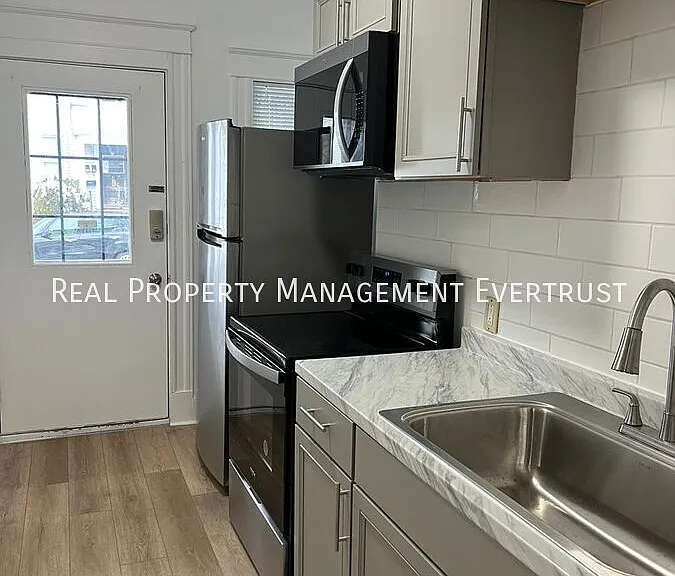 53 Wood St #1 — Photo 2