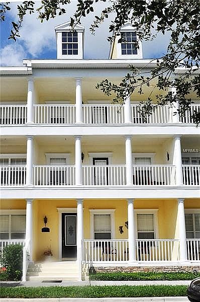 Destin Fl style Neighborhood