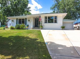 5235 S 21st St, Milwaukee, WI 53221