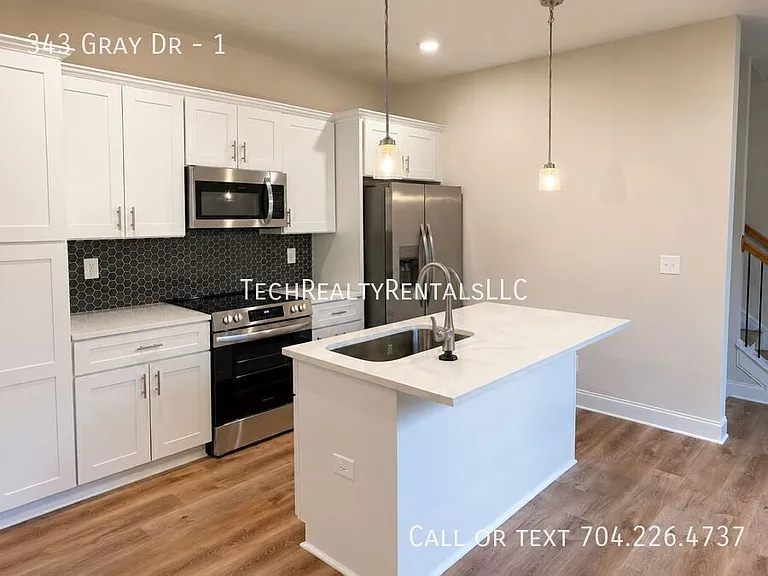 343 Gray Dr #1 — Photo 11