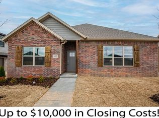 4400 SW Adams Rd, Bentonville, AR 72713