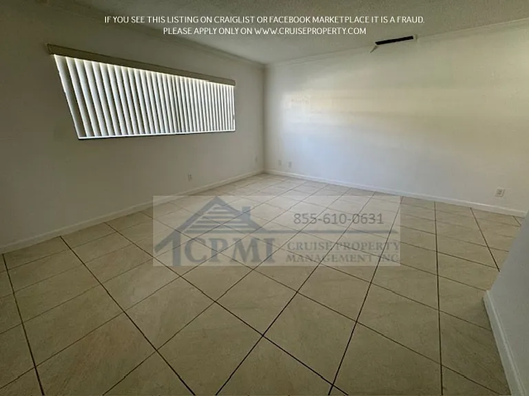 315 S Crescent Dr Hollywood, FL 33021 — Photo 14