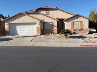 814 Hunters Ridge Way, North Las Vegas, NV 89032