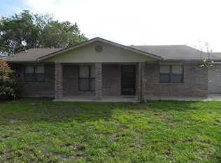 1215 Oleander Dr, New Braunfels, TX 78130