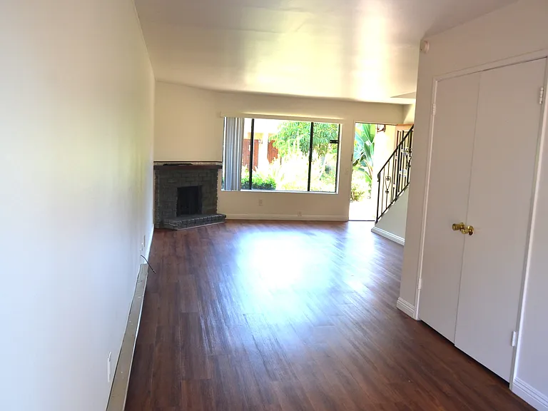 9423 Gold Coast Dr #C2 — Photo 5
