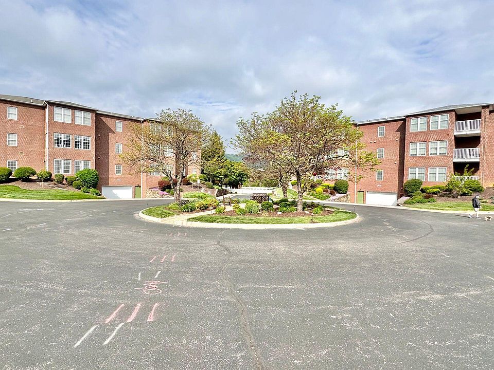 1st image of 3060 McVitty Forest Dr APT 318